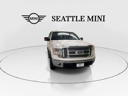 WHITE 2011 Ford F-150 Lariat