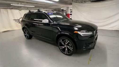 2019 Volvo XC90 T5 R-Design