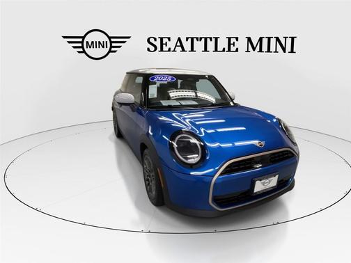 2025 MINI Hardtop Cooper