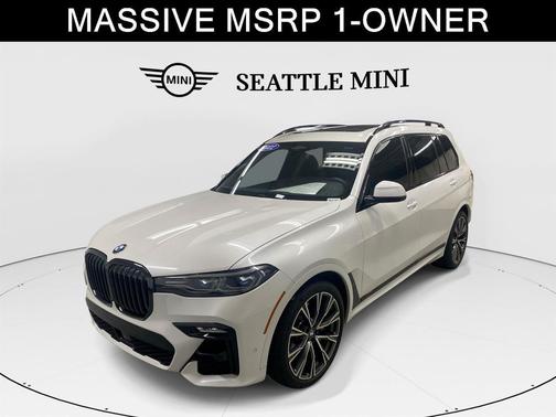 Mineral White Metallic 2022 BMW X7 M50i