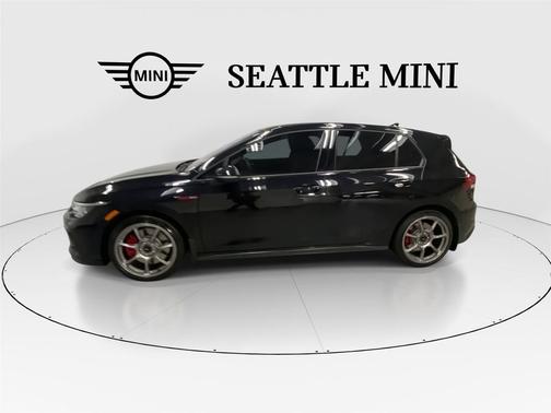 2023 Volkswagen Golf GTI 2.0T SE DSG