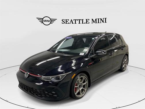 2023 Volkswagen Golf GTI 2.0T SE DSG