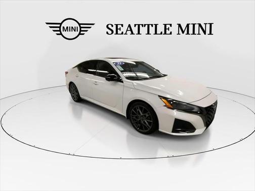 2023 Nissan Altima SR VC-Turbo FWD