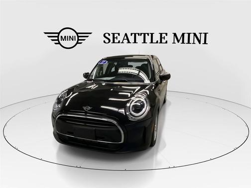 2022 MINI Hardtop Cooper