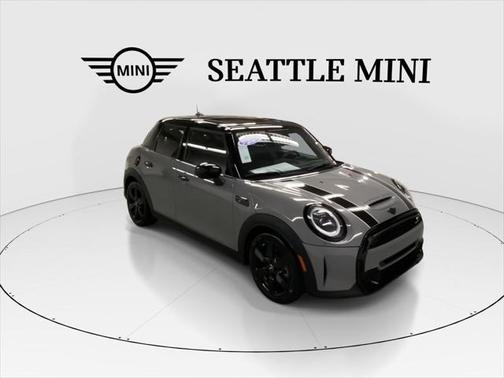 2022 MINI Hardtop Cooper S