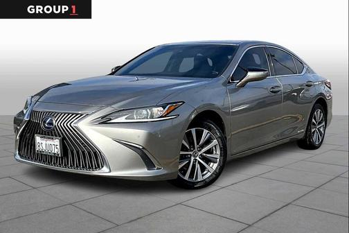2020 Lexus ES 300h Base