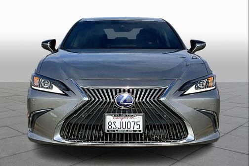 2020 Lexus ES 300h Base