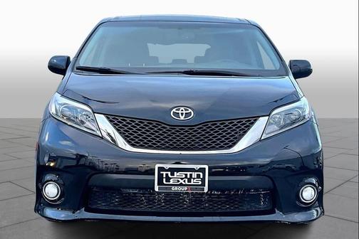 2017 Toyota Sienna SE