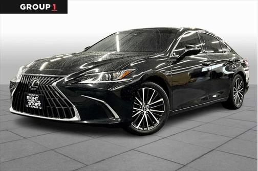 2024 Lexus ES 300h Base