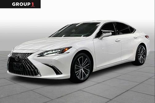 2025 Lexus ES 300h Base
