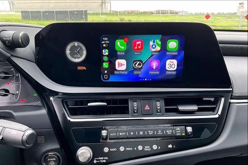 2024 Lexus ES 300h Base