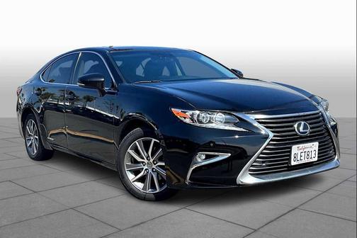 2016 Lexus ES 300h Base