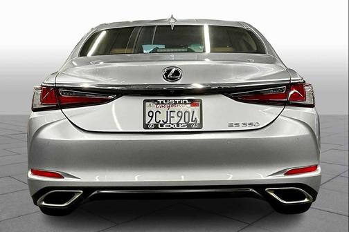 2022 Lexus ES 350 Base