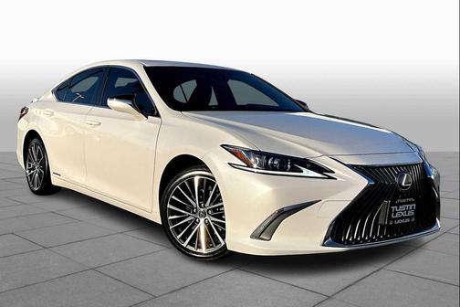 2019 Lexus ES 300h Base