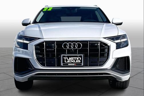 2022 Audi Q8 55 Premium Plus