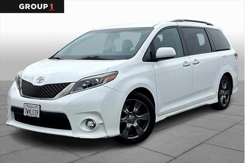 2017 Toyota Sienna SE