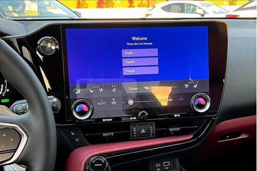 2025 Lexus NX 450h+ Luxury