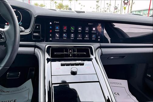 2024 Porsche Panamera Base (PDK)