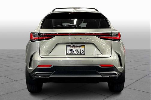 2025 Lexus NX 350h Premium
