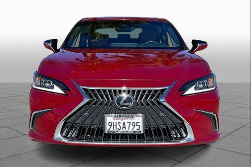 2023 Lexus ES 250 Base