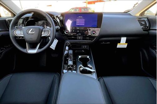 2025 Lexus NX 450h+ Luxury