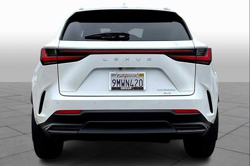 2025 Lexus NX 350h Premium