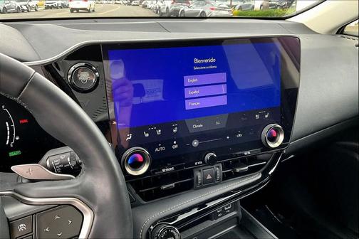 Eminent White Pearl 2024 Lexus NX 350h Premium