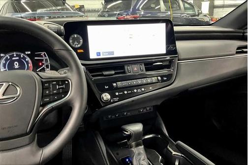 2024 Lexus ES 250 Base
