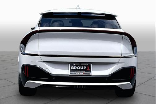 Snow White Pearl 2023 Kia EV6 GT