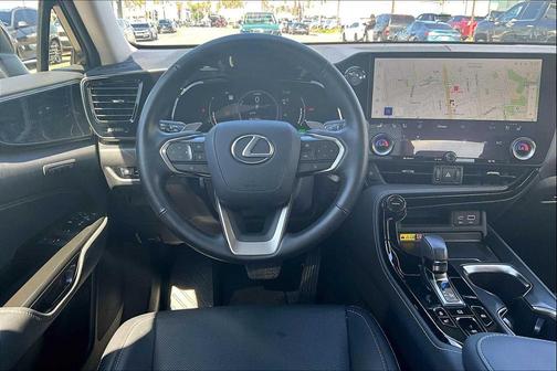 2025 Lexus NX 350h Premium