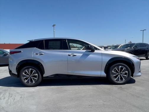2023 Lexus RZ 450e Premium