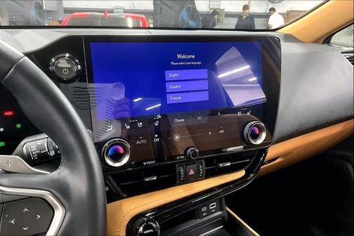 Eminent White Pearl 2025 Lexus NX 350h Premium