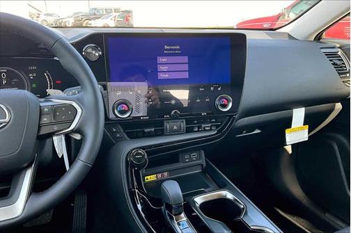 2025 Lexus NX 450h+ Luxury