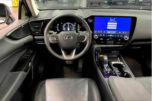 2025 Lexus NX 450h+ Luxury