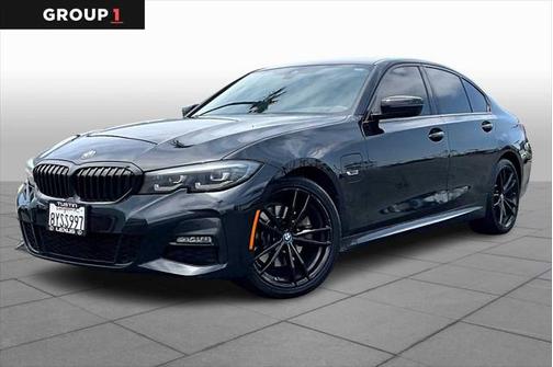 2022 BMW 330e Base