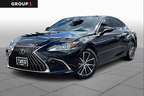 2023 Lexus ES 300h Base