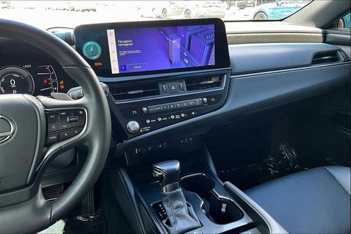 2023 Lexus ES 300h Base