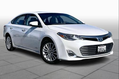 2014 Toyota Avalon Hybrid XLE Premium