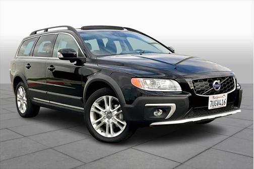 2016 Volvo XC70 T5 Platinum