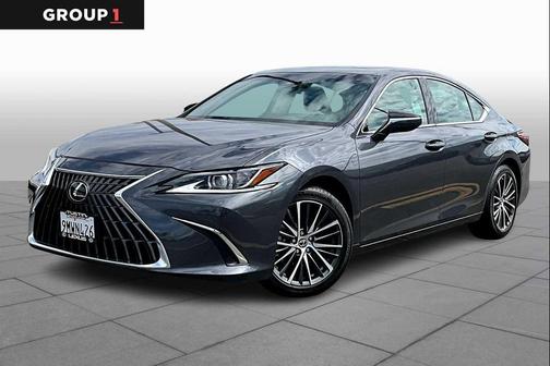 2025 Lexus ES 300h Base