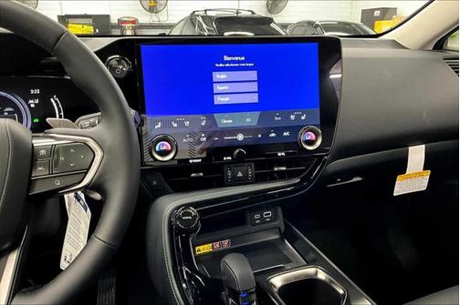 2025 Lexus NX 350h Premium