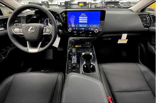 2025 Lexus NX 350h Premium