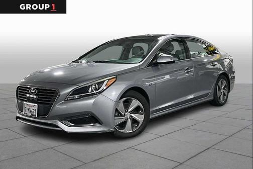 2017 Hyundai SONATA Hybrid Limited
