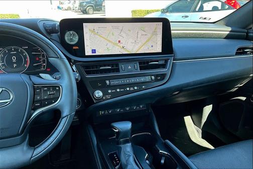 2024 Lexus ES 350 Luxury