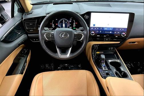 2025 Lexus NX 350h Premium