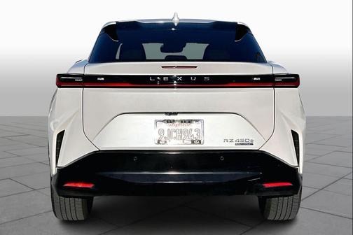 2023 Lexus RZ 450e Premium