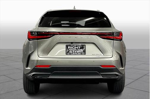 2025 Lexus NX 350h Premium
