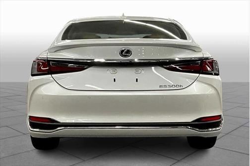 2025 Lexus ES 300h Base