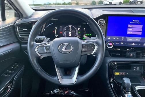 2023 Lexus NX 450h+ Luxury