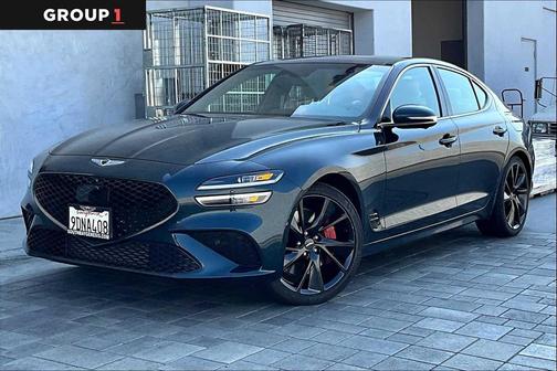 2023 Genesis G70 3.3T RWD